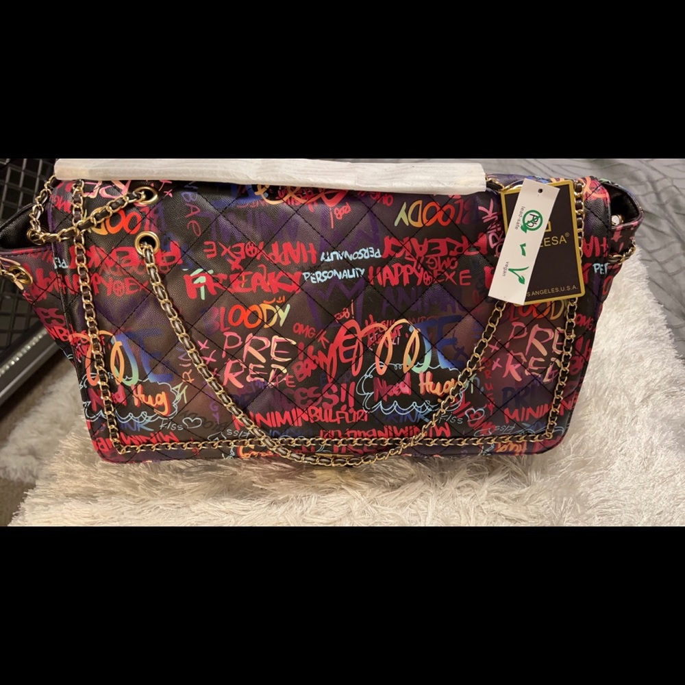 Tote bag